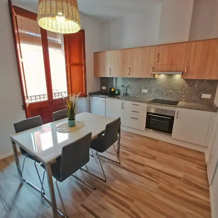 Piso Allada 1 Ref 1195 * パラモス